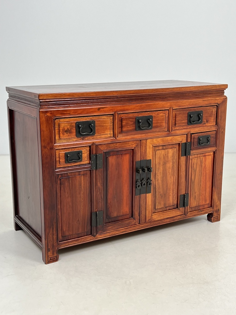 Serving cabinet