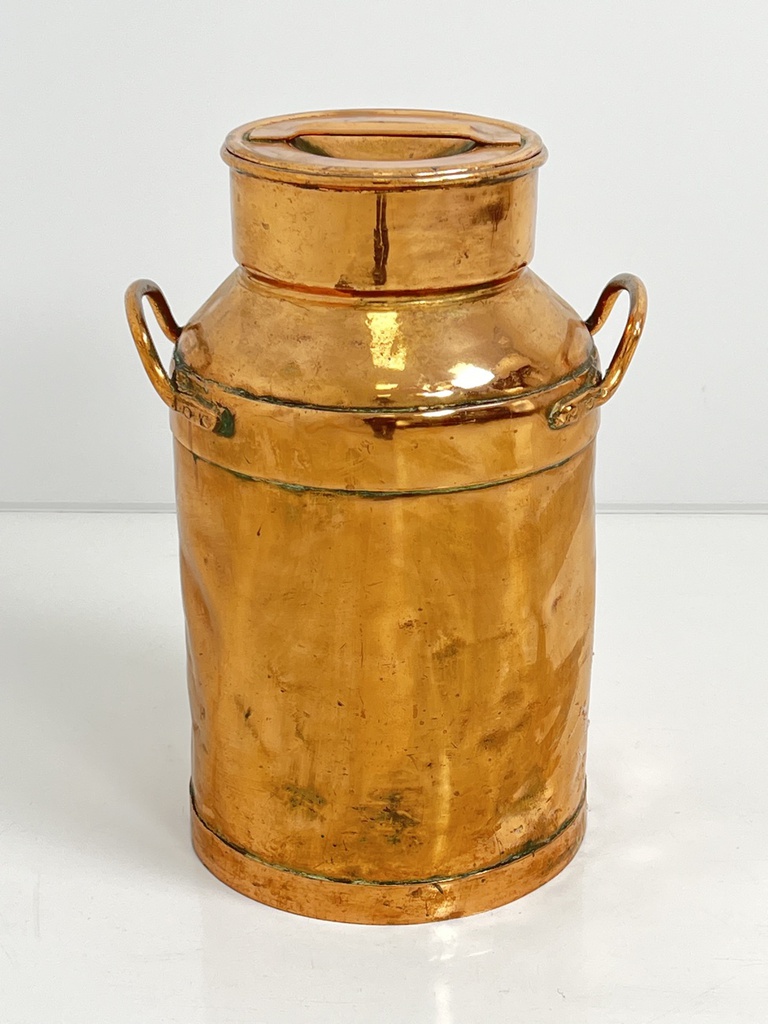 Container with lid