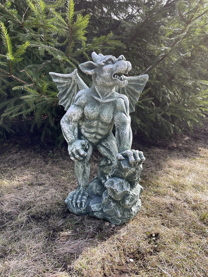 Garden sculpture