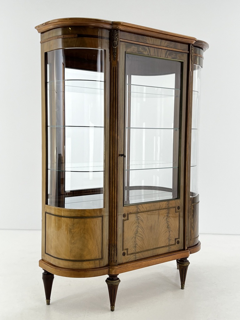 Showcase Cabinet