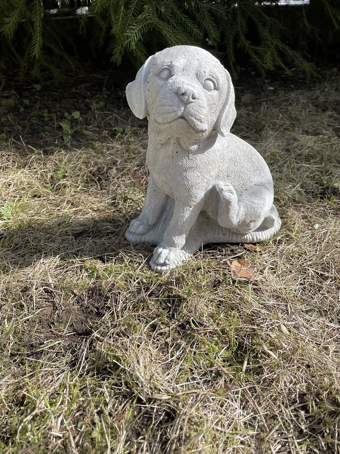 Garden sculpture