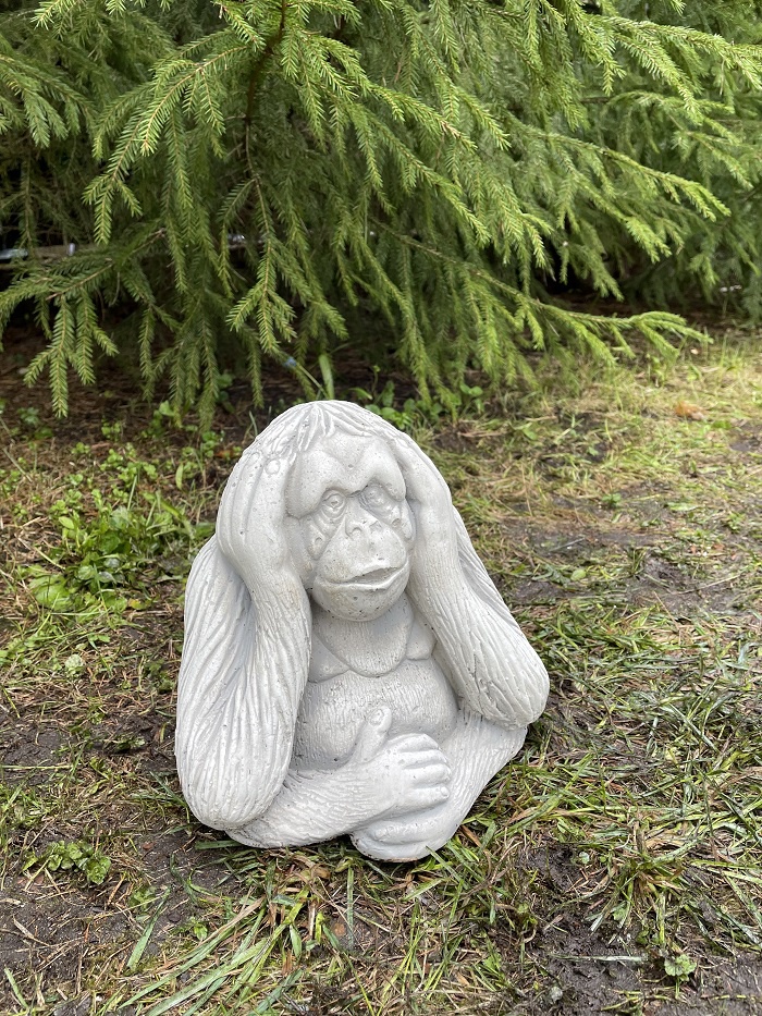 Garden sculpture