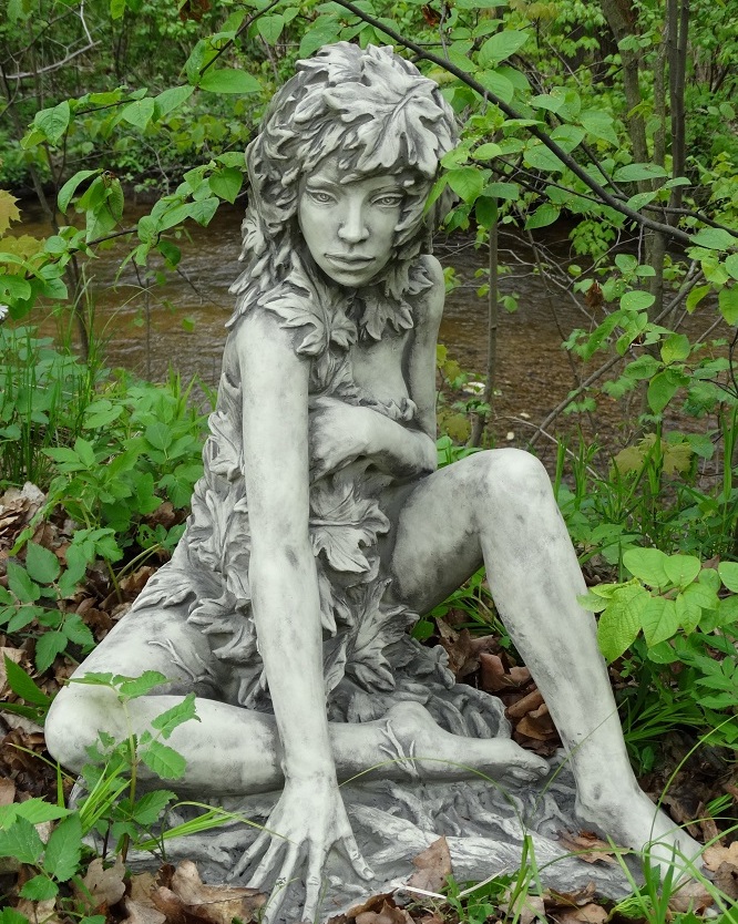 Garden sculpture