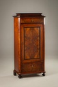 Serving cabinet